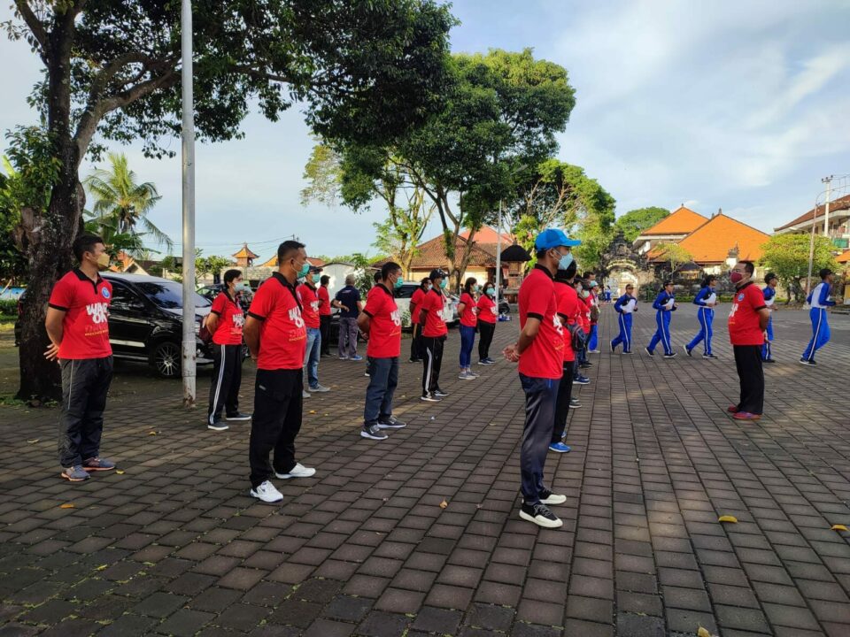 Jalan Santai dan Sosialisasi P4GN bersama Alumni SMAN 1 Mengwi Jalan Santai dan Sosialisasi P4GN bersama Alumni SMAN 1 Mengwi